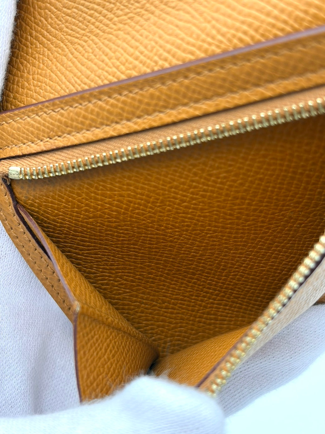 エルメス ベアンコンパクト