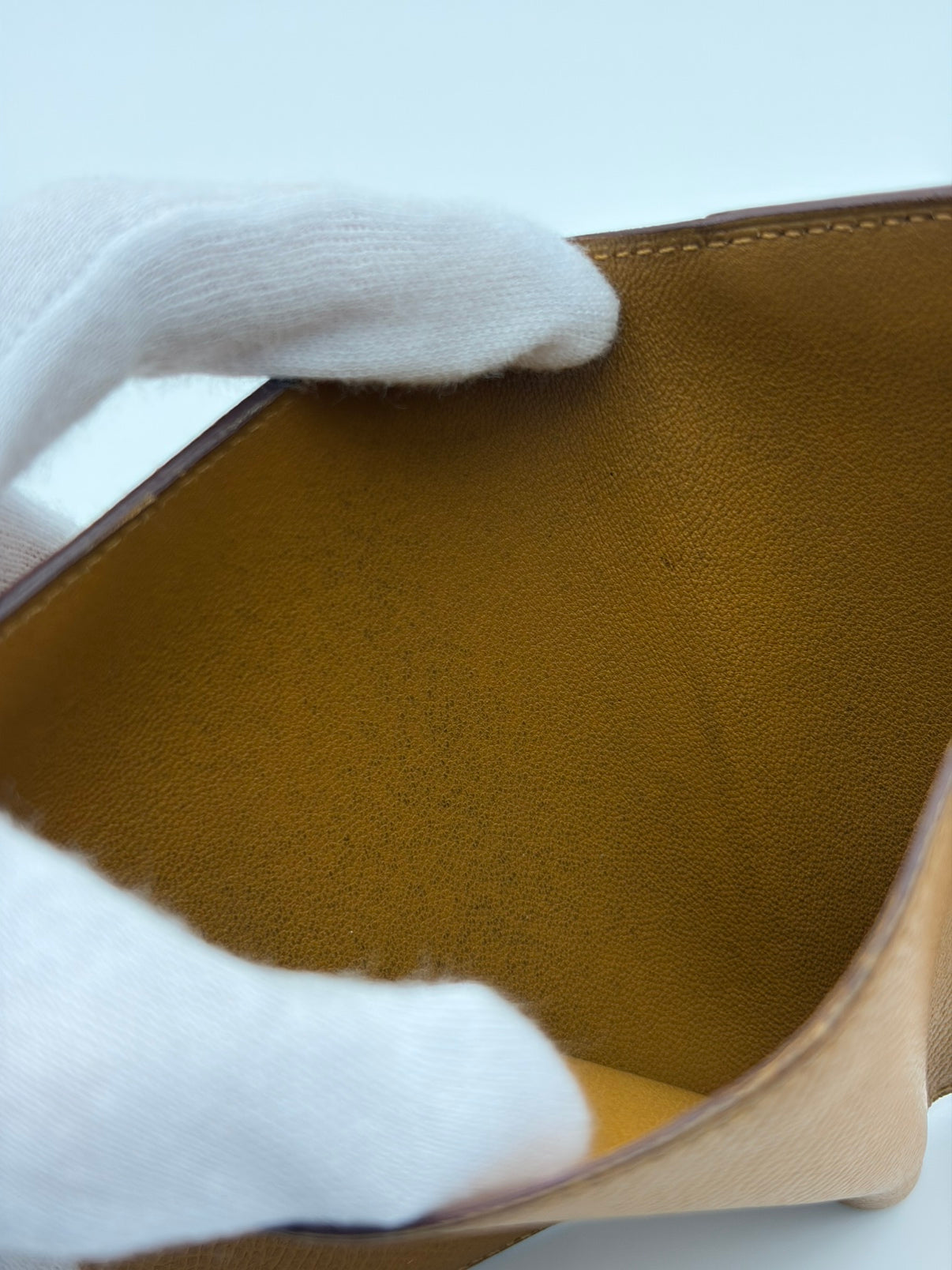 エルメス ベアンコンパクト