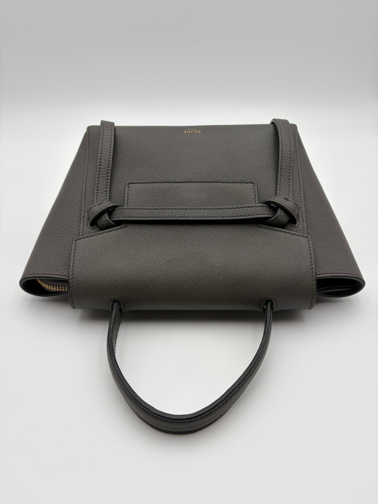 セリーヌ ベルトバッグ ナノ