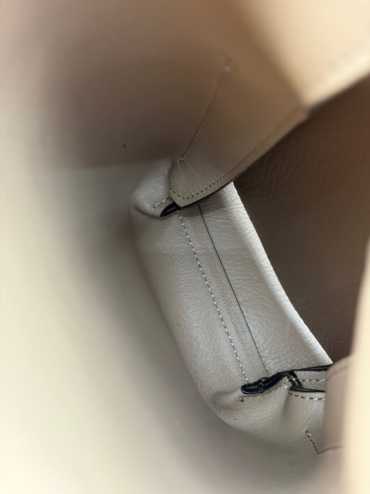 トッズ Tタイムレス バケット バッグ